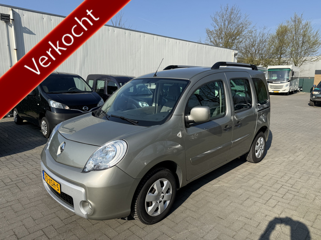 52201367
